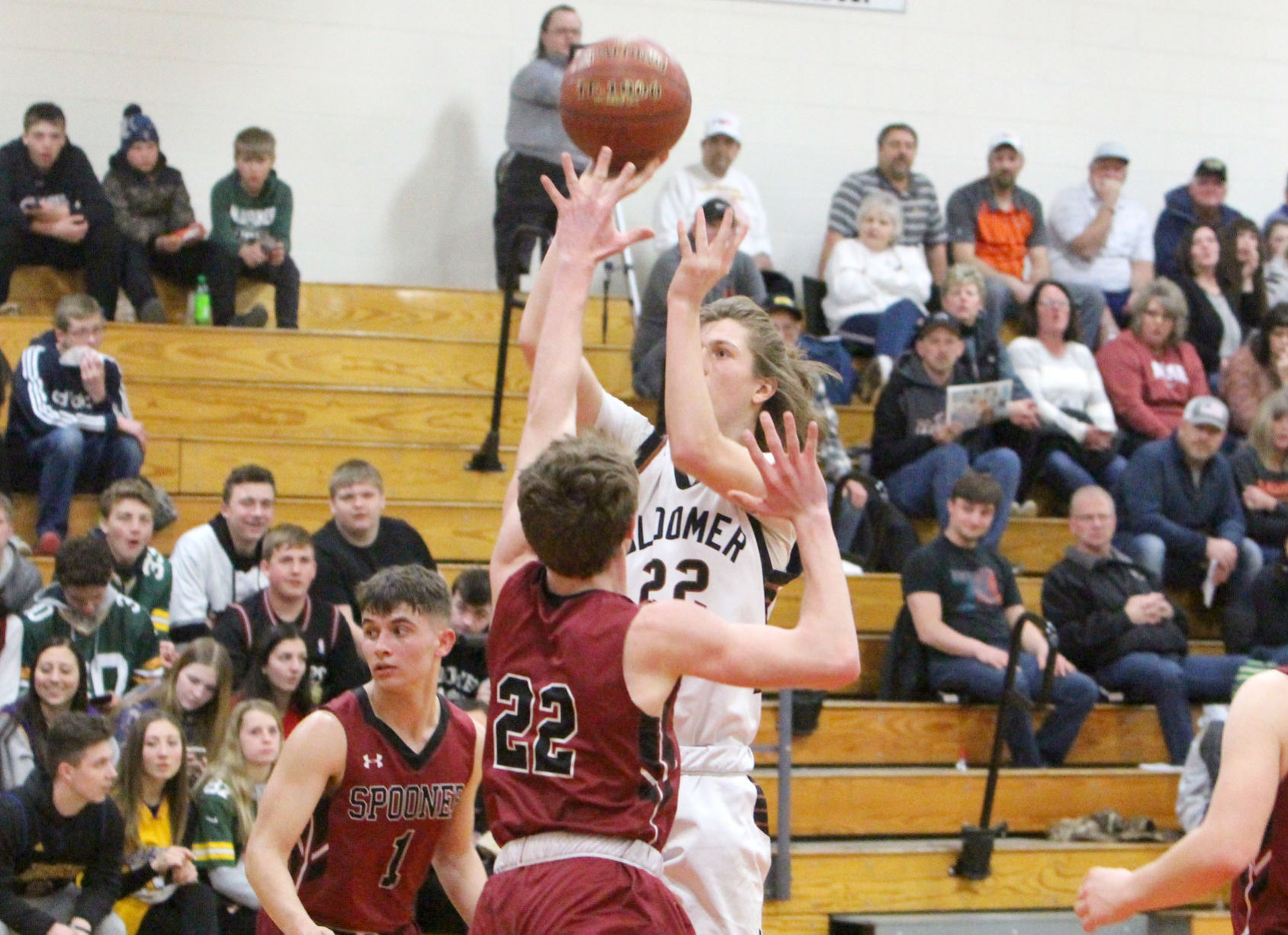 Spooner at Bloomer boys basketball 3-3-20